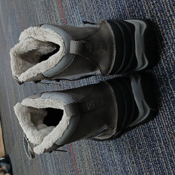 Merrell Women's Snowbound Mid Waterproof lace up Winter Boots charcoal gray 8 - Picture 4 of 9